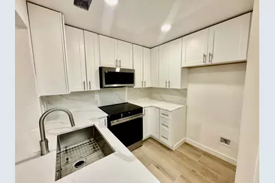 5757 Martel Avenue #B06, Dallas, TX 75206 - Photo 11