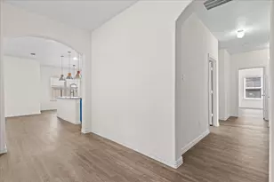 220 Camden St, Red Oak, TX 75154 - Photo 5