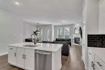 1404 Arrowwood Drive, Aubrey, TX 76227 - Photo 9