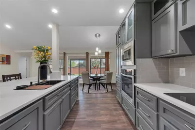 224 Plainview Drive, Hurst, TX 76054 - Photo 15