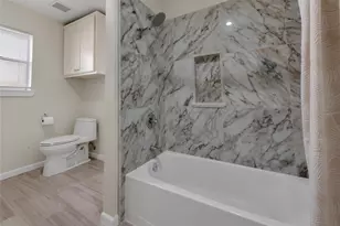 224 Plainview Dr, Hurst, TX 76054 - Photo 27