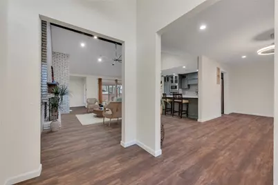 224 Plainview Drive, Hurst, TX 76054 - Photo 5