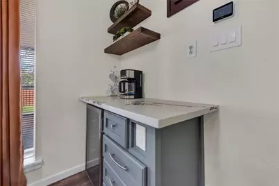 224 Plainview Drive, Hurst, TX 76054 - Photo 17