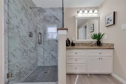 224 Plainview Drive, Hurst, TX 76054 - Photo 21