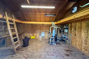 1110 Hemphill Ct, Cleburne, TX 76033 - Photo 27