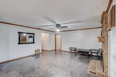 1110 Hemphill Court, Cleburne, TX 76033 - Photo 11