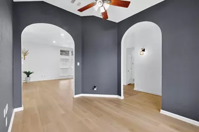 2522 Crosslands Drive, Garland, TX 75040 - Photo 5