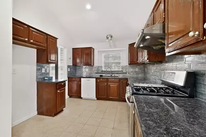 2522 Crosslands Drive, Garland, TX 75040 - Photo 17