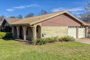 1111 Vivienne St, Weatherford, TX 76086 - Photo 33