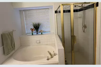 724 Cottonwood Bend Drive, Allen, TX 75002 - Photo 11