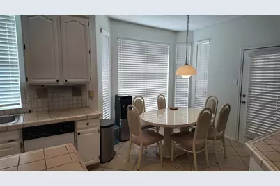 724 Cottonwood Bend Drive, Allen, TX 75002 - Photo 9