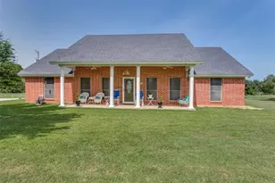 2400 Springfield Rd, Springtown, TX 76082 - Photo 3