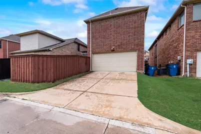 1486 Cambridge Drive, Lewisville, TX 75077 - Photo 31