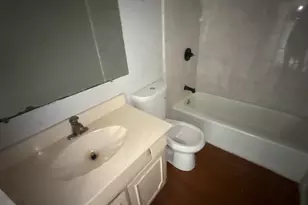 1907 Nolen Ct, Arlington, TX 76012 - Photo 13