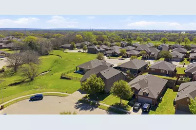 504 Neils Court, Arlington, TX 76002 - Photo 29