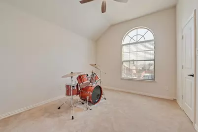 2964 Bahia, Grand Prairie, TX 75054 - Photo 17