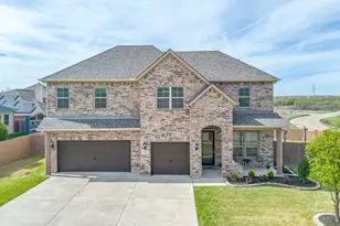 100 Sendero Oak Dr, Crowley, TX 76036 - Photo 1