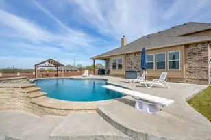 100 Sendero Oak Dr, Crowley, TX 76036 - Photo 31