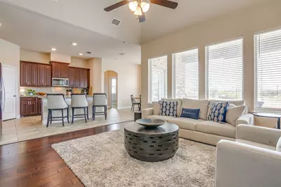 100 Sendero Oak Drive, Crowley, TX 76036 - Photo 9