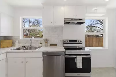 10969 Park Oak Circle, Dallas, TX 75228 - Photo 15