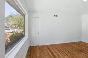 10969 Park Oak Cir, Dallas, TX 75228 - Photo 7