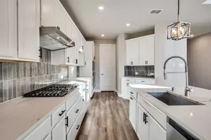 2117 Sumard Dr, Little Elm, TX 75068 - Photo 13