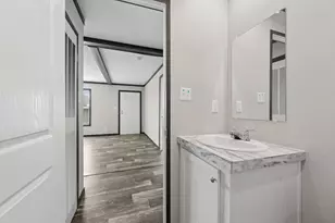 817 Thicket Trail, Granbury, TX 76048 - Photo 37