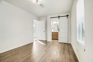 928 Ash Crescent St, Fort Worth, TX 76104 - Photo 17