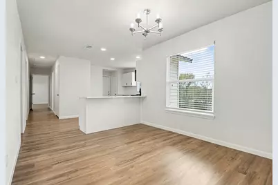 928 Ash Crescent Street, Fort Worth, TX 76104 - Photo 9