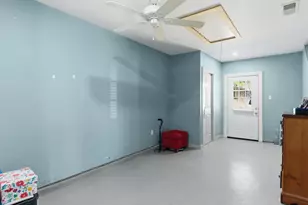 1905 Franklin St, Irving, TX 75060 - Photo 19