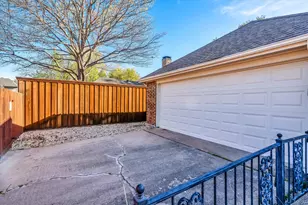 316 Quiet Valley Dr, Coppell, TX 75019 - Photo 35