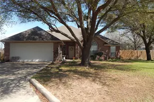 813 Emily Trail, Azle, TX 76020 - Photo 25