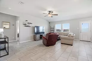 2621 Breccia Dr, Fort Worth, TX 76108 - Photo 5