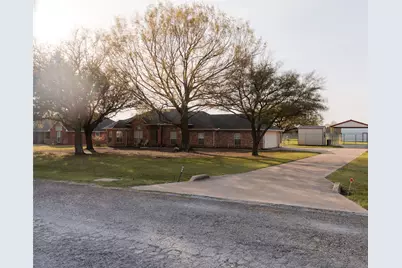 111 Fox Trail, Red Oak, TX 75154 - Photo 1