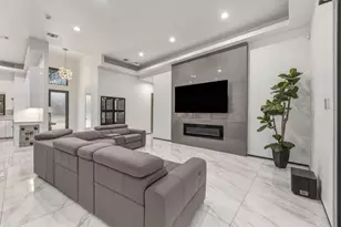 1515 N Fielder Rd, Arlington, TX 76012 - Photo 11