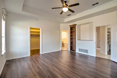 1400 N Saint Charles Avenue, Pilot Point, TX 76258 - Photo 17