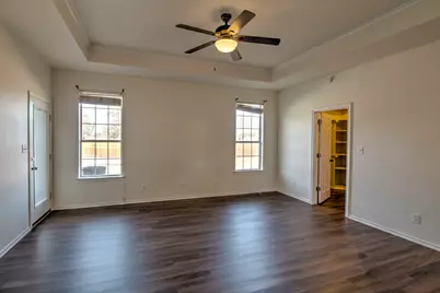 1400 N Saint Charles Avenue, Pilot Point, TX 76258 - Photo 15