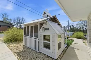 118 W Heath St, Hico, TX 76457 - Photo 37