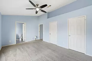 1509 Creek Bank Ln, Arlington, TX 76014 - Photo 11