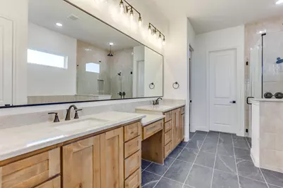 900 Medaris Way, Azle, TX 76020 - Photo 13