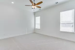 900 Medaris Wy, Azle, TX 76020 - Photo 11