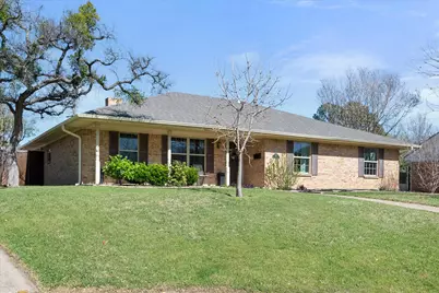 1415 Moss Rose Circle, Irving, TX 75061 - Photo 3