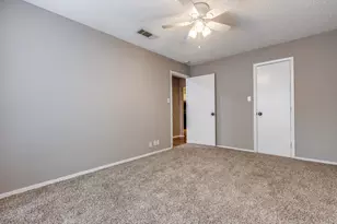 312 Mockingbird Ln, Denton, TX 76209 - Photo 15