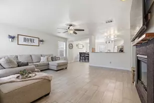 14820 Ledgeview Ct, Balch Springs, TX 75180 - Photo 7