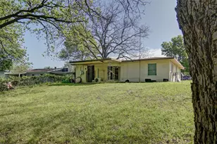 1224 S Brazos St, Weatherford, TX 76086 - Photo 27