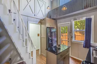 904 Florence St, McKinney, TX 75069 - Photo 3