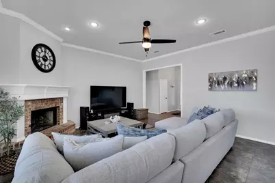 1612 Stratford Drive, Mansfield, TX 76063 - Photo 7