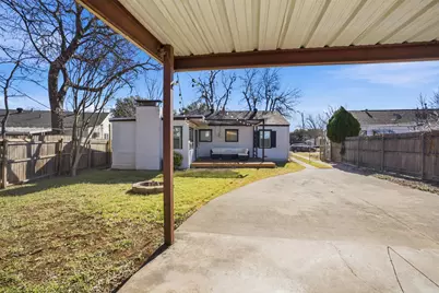 3824 Desert Ridge Drive, Fort Worth, TX 76116 - Photo 31