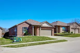 741 Windsor Ct, Lavon, TX 75166 - Photo 1