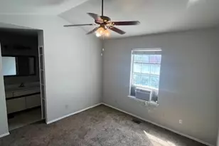 600 Bagby Ave, Waco, TX 76706 - Photo 9